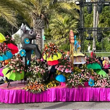 L'azur Promenade Apartament *