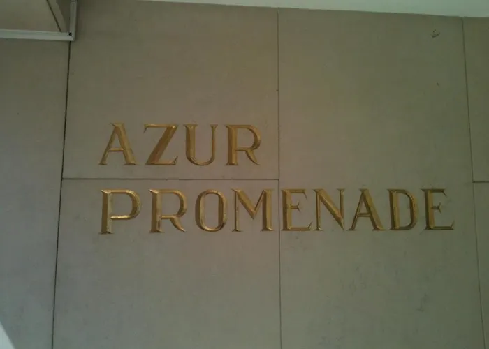L'azur Promenade Nizza