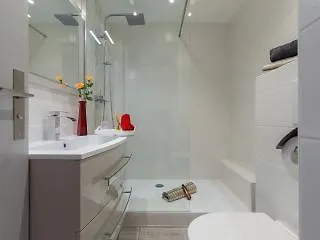 L'azur Promenade Nizza