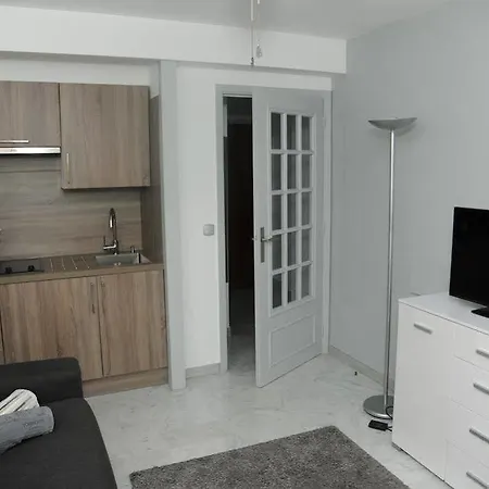 L'azur Promenade Apartman *